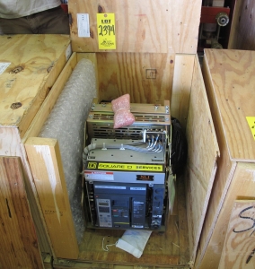 BREAKER, CIRCUIT, 600 FRAME AMP RATING, MASTERPACT NT 08N1 KIND, 3 POLE, 480 VOLT RATING SQUARE D DIRECT REPLACEMENT FOR NSR ABB K-600S INCLUDES ONE NEW 18" DOOR, MOUNTS USING EXISTING HINGES > CONTINUOUS CURRENT: 600A > INTERRUPTING RATING: 30KA @ 535VAC > 125VDC OPERATED > MICROLOGIC TRIP UNIT 5.0A > 250A SENSOR > 250A SENSOR PLUG > 18" DOOR, PART # NLI-NT08N1-LISB8-EODC-NSR-001 (W-44) LOADING & HANDLING FEE $15-